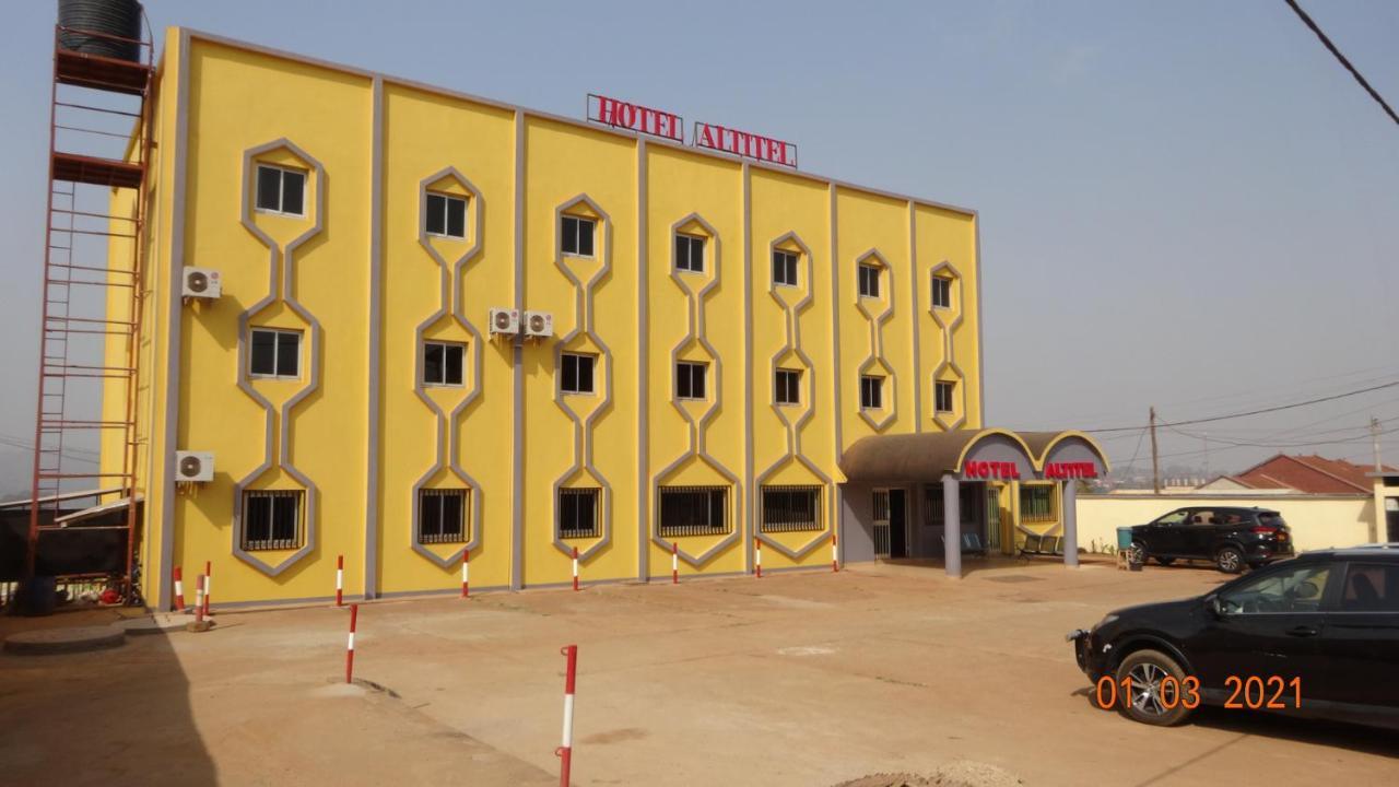Hotel Altitel Bafoussam Exteriér fotografie