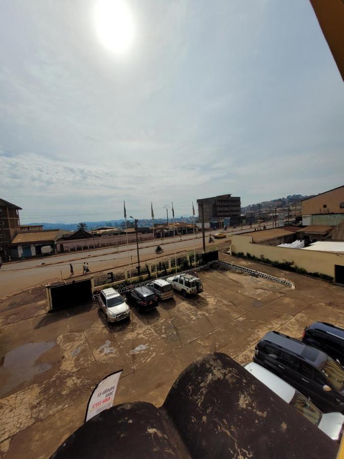 Hotel Altitel Bafoussam Exteriér fotografie