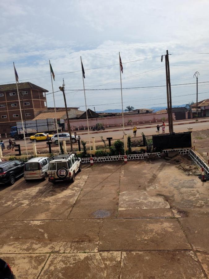 Hotel Altitel Bafoussam Exteriér fotografie