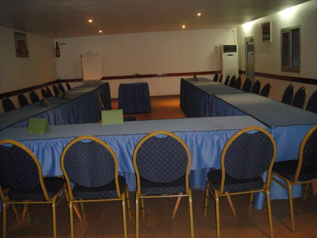 Hotel Altitel Bafoussam Exteriér fotografie