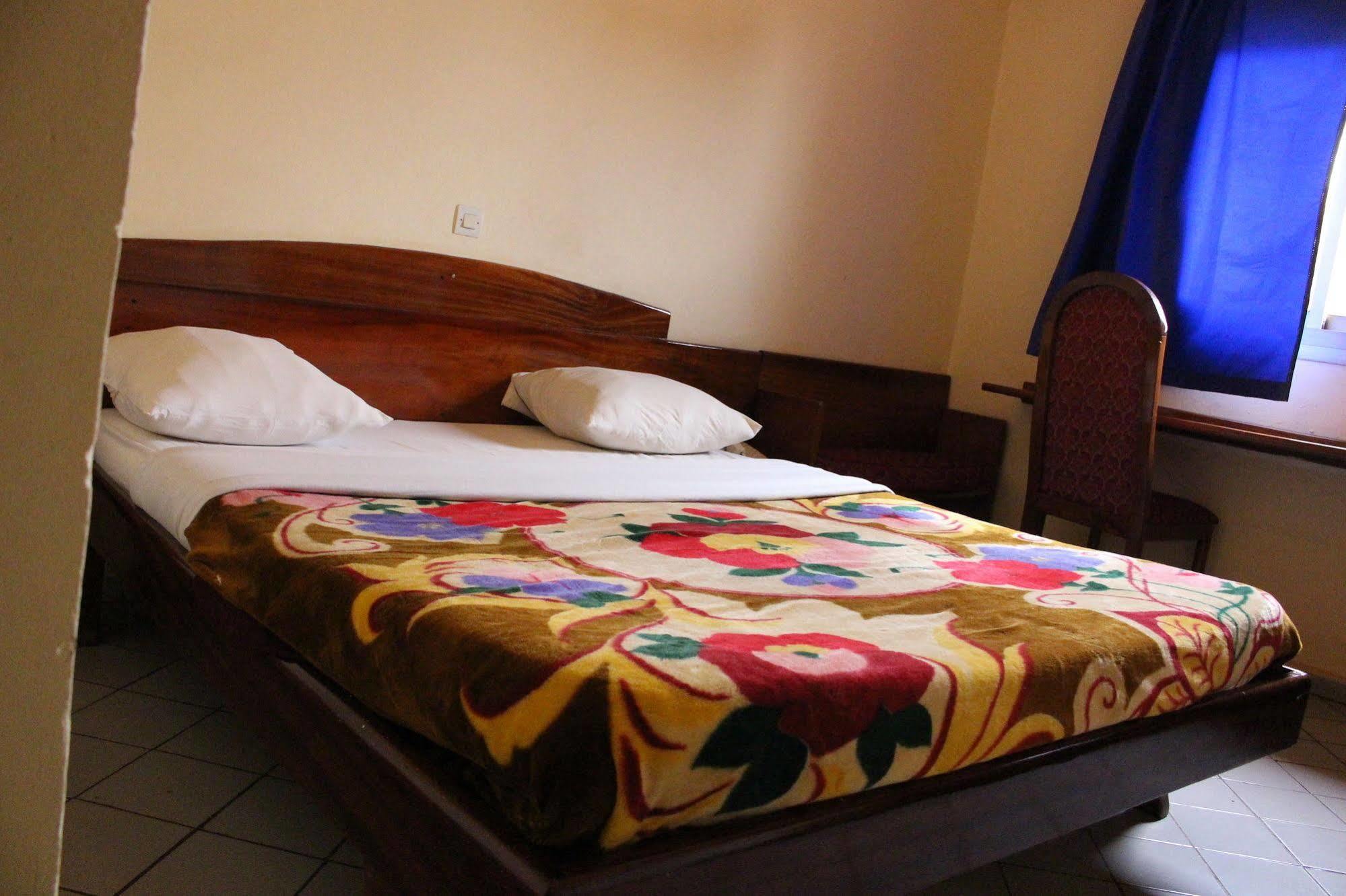 Hotel Altitel Bafoussam Exteriér fotografie